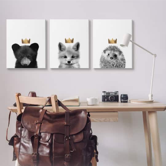 Stupell Industries Woodland Animals Bold Crowns Black Bear Fox Hedgehog Canvas Wall Art